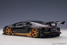 Indlæs billede til gallerivisning Liberty Walk Lamborghini Aventador, gloss black/gold accents 1:18