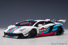 Indlæs billede til gallerivisning Liberty Walk Lamborghini Aventador *Martini*, white/red/blue 1:18