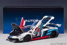 Indlæs billede til gallerivisning Liberty Walk Lamborghini Aventador *Martini*, white/red/blue 1:18