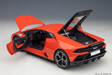 Indlæs billede til gallerivisning 1/18 Lamborghini Huracan Evo, arancio xanto 1:18