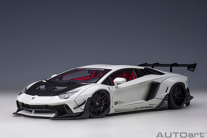 1/18 Liberty Walk Lamborghini Aventador, white 1:18