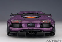 Indlæs billede til gallerivisning 1/18 Liberty Walk Lamborghini Aventador, violet 1:18