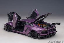 Indlæs billede til gallerivisning 1/18 Liberty Walk Lamborghini Aventador, violet 1:18