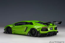 Indlæs billede til gallerivisning LAMBORGHINI AVENTADOR LIBERTY WALK 2017 PEARL GREEN 1:18