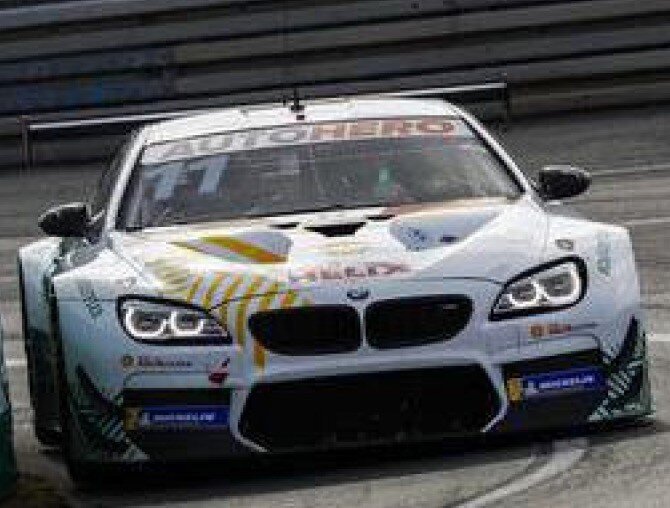BMW M6 GT3 #11 MARCO WITTMANN DTM 2021 hvid/blå/rød 1:43