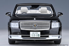 Indlæs billede til gallerivisning 1/18 Toyota Century convertible, black 1:18