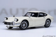 Indlæs billede til gallerivisning TOYOTA 2000GT 1967 WHITE