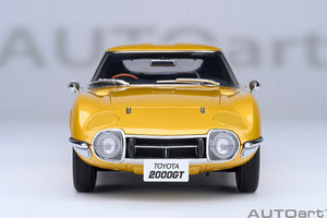 TOYOTA 2000GT 1967 GOLD 1:18