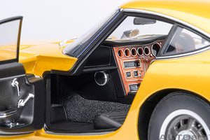 TOYOTA 2000GT 1967 GOLD 1:18