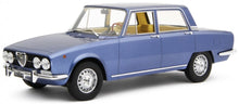 Indlæs billede til gallerivisning Alfa Romeo 2000 BERLINA 1971 blå 1:18