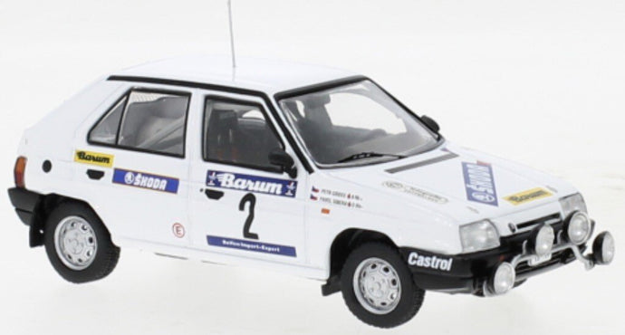 Skoda FAVORIT 136 L #2 SIBERA/GROSS RALLY Valašskaá Zima 1989 hvid 1:43