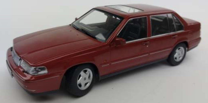 VOLVO 960 1996 REGENT RED PEARL 1:18