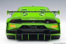 Indlæs billede til gallerivisning 2015 Lamborghini Huracan GT3 #63, green 1:18