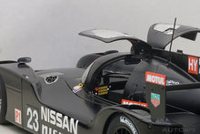 Indlæs billede til gallerivisning NISSAN GT-R TEST CAR LE MANS 2015 LIMITED 1500 PCS 1:18