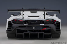 Indlæs billede til gallerivisning McLAREN 720S GT3 2017 GLOSS WHITE 1:18