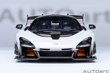 Indlæs billede til gallerivisning McLAREN SENNA GTR 2021 SILICA WHITE 1:18