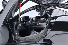 Indlæs billede til gallerivisning McLAREN SENNA GTR 2021 ONYX BLACK 1:18