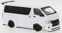 Indlæs billede til gallerivisning Toyota HIACE WIDEBODY 2018 hvid metallic 1:43