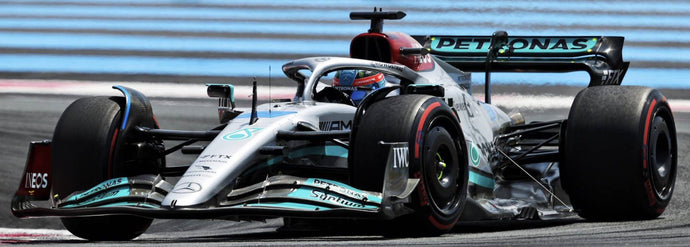 MERCEDES-AMG PETRONAS FORMULA ONE TEAM F1 W13 E PERFORMANCE #63 GEORGE RUSSELL 3RD FRENCH GP 2022 sølv/turkis 1:43