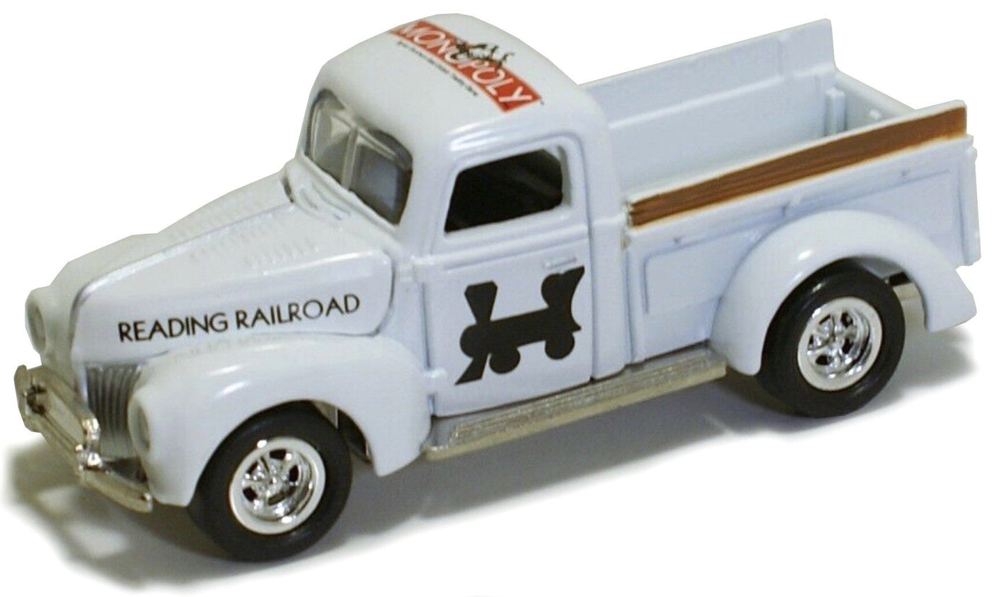 FORD USA PICK-UP PROPERTY MANAGEMENT TRUCK WITH Mr. MONOPOLY FIGURE 1940 VERY LIGHT GREEN BLACK 1:18