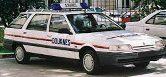 RENAULT R21 NEVADA SW STATION WAGON DOUANES 1993 WHITE 1:43