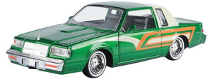 Buick REGAL 1987 grøn/hvid/orange 1:24