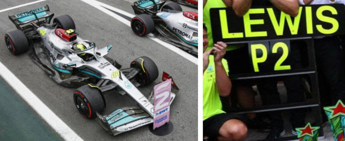 MERCEDES-AMG PETRONAS F1 W13 E PERFORMANCE #44 LEWIS HAMILTON 2nd BRAZILIAN GP 2022 + PITBOARD sølv/turkis/rød 1:43