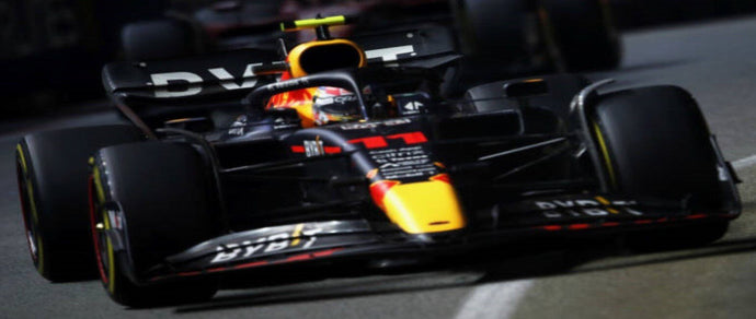RED BULL RACING ORACLE RB18 #11 SERGIO PEREZ WINNER SINGAPORE GP 2022 mørk blå/rød/gul 1:12