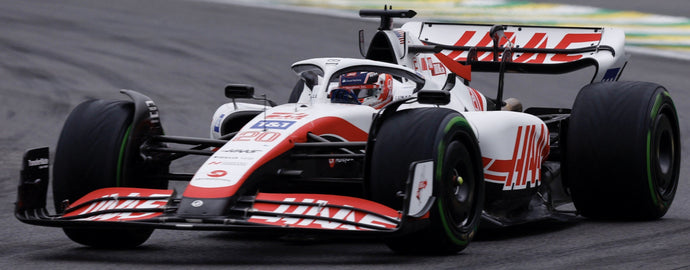 HAAS F1 VF-22 TEAM HAAS N 20 POLE POSITION BRAZILIAN GP 2022 KEVIN MAGNUSSEN WHITE BLACK RED 1:43