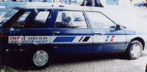 Renault 21 NEVADA GENDARMERIE - INFO RECRUTEMENT 1992 blå/hvid 1:43