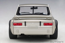 Indlæs billede til gallerivisning 1/18 Nissan Skyline GT-R (KPGC-10) Racing, silver 1:18