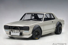 Indlæs billede til gallerivisning 1/18 Nissan Skyline GT-R (KPGC-10) Racing, silver 1:18