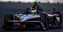 Indlæs billede til gallerivisning Nio 333 RACING #3 SERGIO SETTE CAMARA T.B.C 2023 mørk blå/rød/hvid 1:43