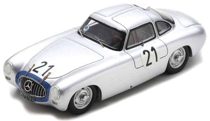 Mercedes Benz 300 SL #21 LANG/RIESS WINNER 24H LE MANS 1952 sølv/blå 1:18