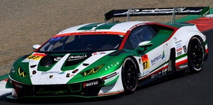 LAMBORGHINI AVENTADOR GT3 TEAM JLOC N 87 GT300 SUPER GT 2022 K.MTSUURA - N.SAKAGUCHI WHITE GREEN 1:43