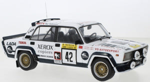 LADA FIAT 2105 VFTS (night version) N 42 RALLY 1000 LAKES 1984 S.BRUNDZA - V.NEYMAN WHITE BLACK 1:18