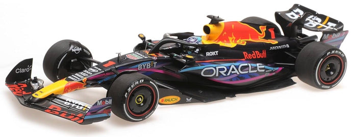 RED BULL RACING RB19 #1 MAX VERSTAPPEN WINNER MIAMI GP 2023 mørk blå/rød/gul 1:18