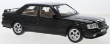 Indlæs billede til gallerivisning Mercedes Benz W124 TUNING 1986 sort metallic 1:18