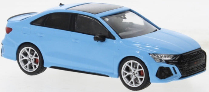 Audi RS3 2022 lys blå 1:43
