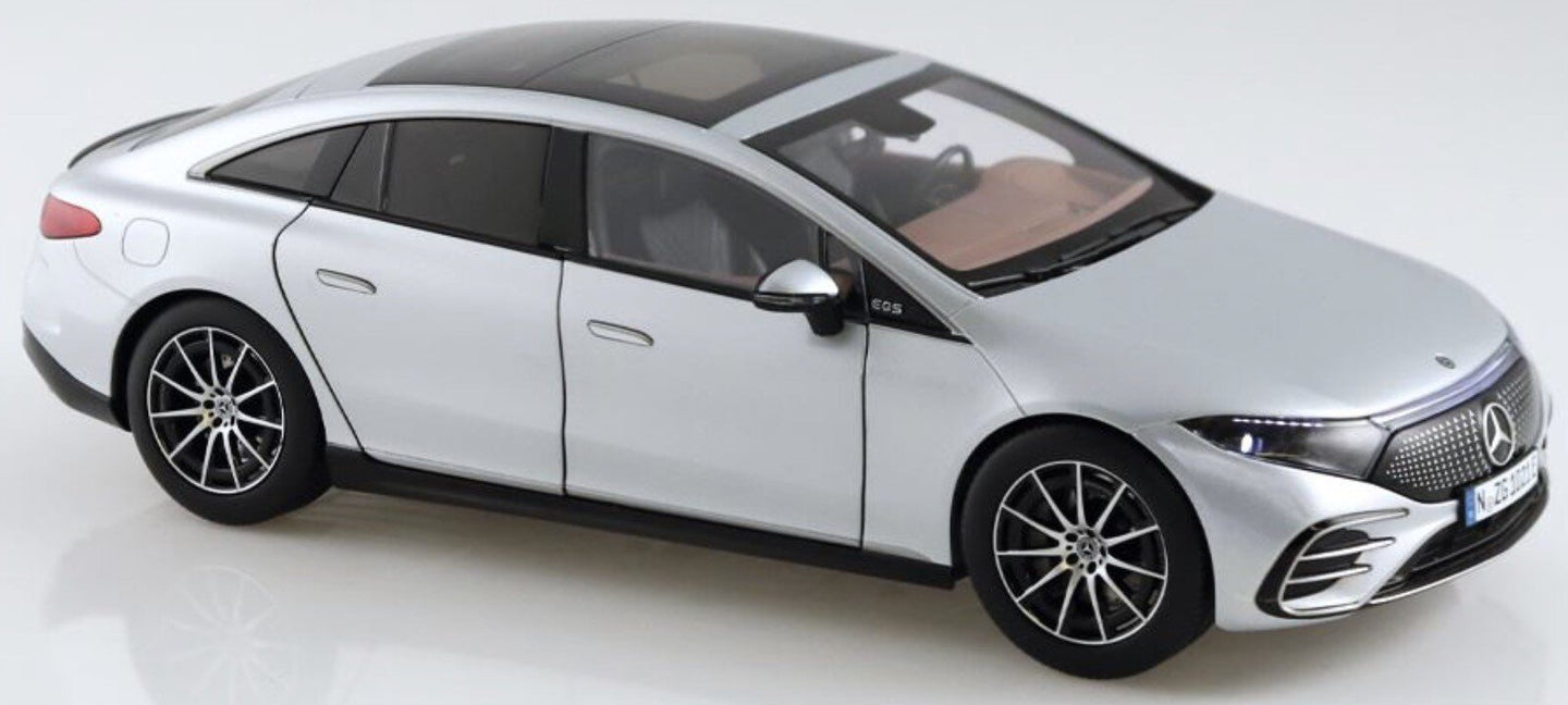 Mercedes Benz EQ EQS WIGHT LIGHT HIGHTECH sølv metallic 1:18