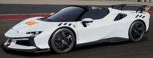 Indlæs billede til gallerivisning FERRARI SF90 XX STRADALE SPIDER 2024 BIANCO ARTICO - WHITE MET ORANGE BLACK 1:43
