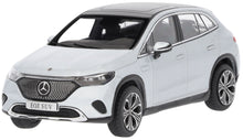 Indlæs billede til gallerivisning Mercedes Benz EQE SUV (X294) ELECTRIC ART LINE sølv 1:43 fra MERCEDES BENZ DEALERMODEL