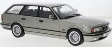 Indlæs billede til gallerivisning BMW 5-SERIES 530i TOURING (E34) SW STATION WAGON 1989 GREY MET 1:18