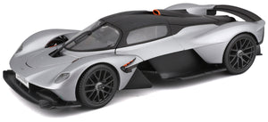 Aston Martin VALKYRIE 2022 - SPECIAL EDITION sølv/sort 1:18