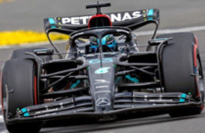MERCEDES-AMG PETRONAS FORMULA ONE TEAM F1 W14 E PERFORMANCE #63 GEORGE RUSSELL 5th BRITISH GP 2023 sort/turkis 1:43
