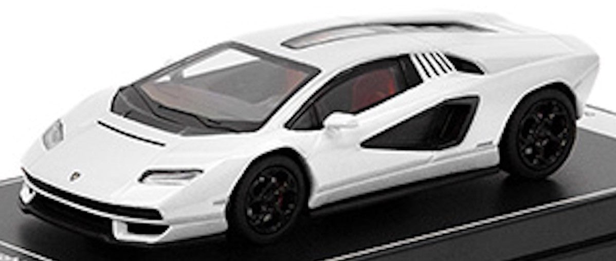 Lamborghini COUNTACH LPI 800-4 White 1:64