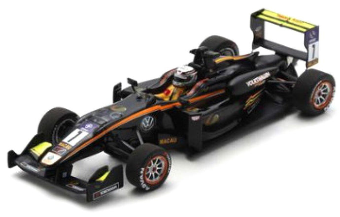 Dallara F3 #7 ANTONIO GIOVINAZZI FIA F3 INTERNATIONAL CUP - MACAU GRAND PRIX 2015 sort/orange 1:43