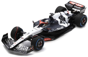 SCUDERIA ALPHATAURI AT04 #3 DANIEL RICCIARDO 10th BELGIAN GP 2023 WITH WET TYRES hvid/mørk blå 1:18