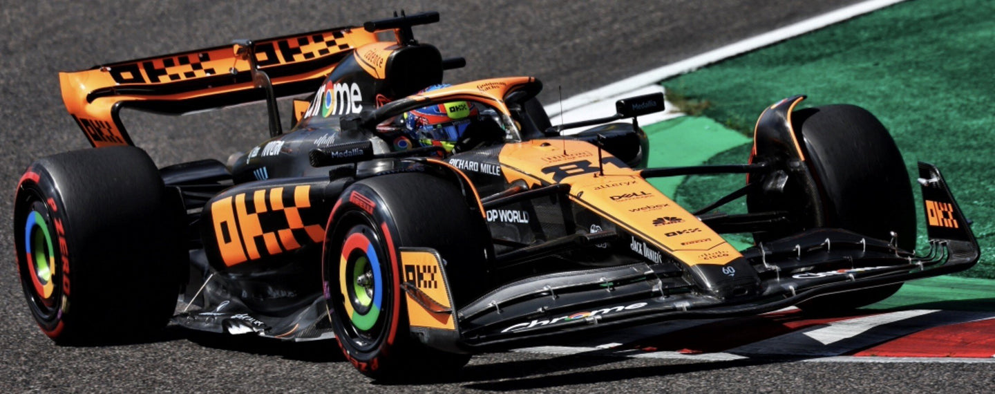 McLAREN F1 MCL60 TEAM McLAREN N 81 3rd JAPAN GP 2023 OSCAR PIASTRI ORANGE BLUE BLACK 1:18