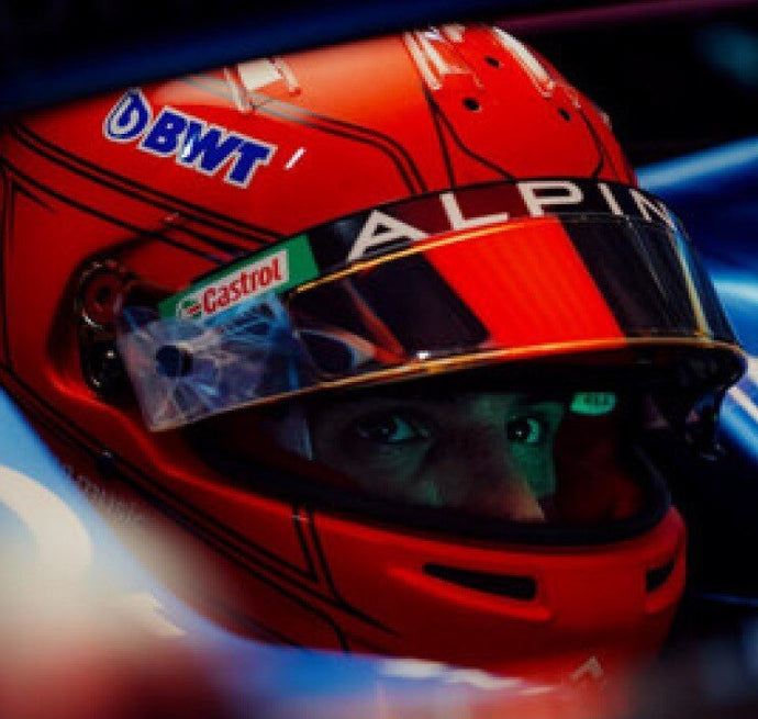 Hjelm BWT ALPINE ESTEBAN OCON AZERBAIJAN GP 2023 1:5